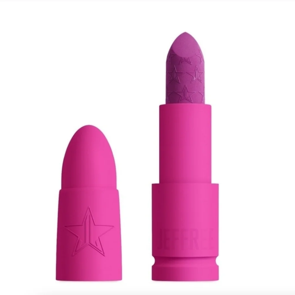 Jeffree Star Velvet Trap Lipstick in Always Faithful, NEW. Full Size 4G/0.141oz